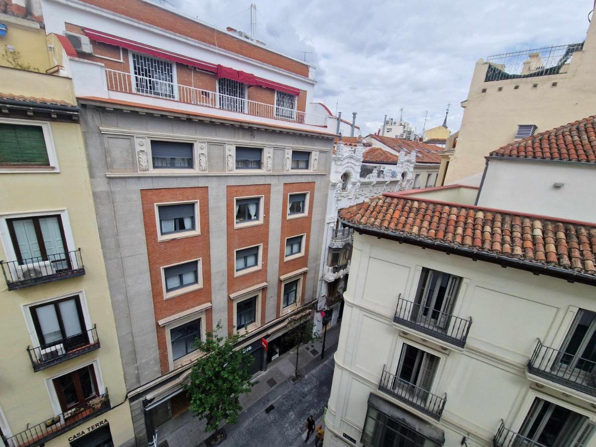 Estupendo Estudio En Pleno Centro De Madrid Appartement Buitenkant foto