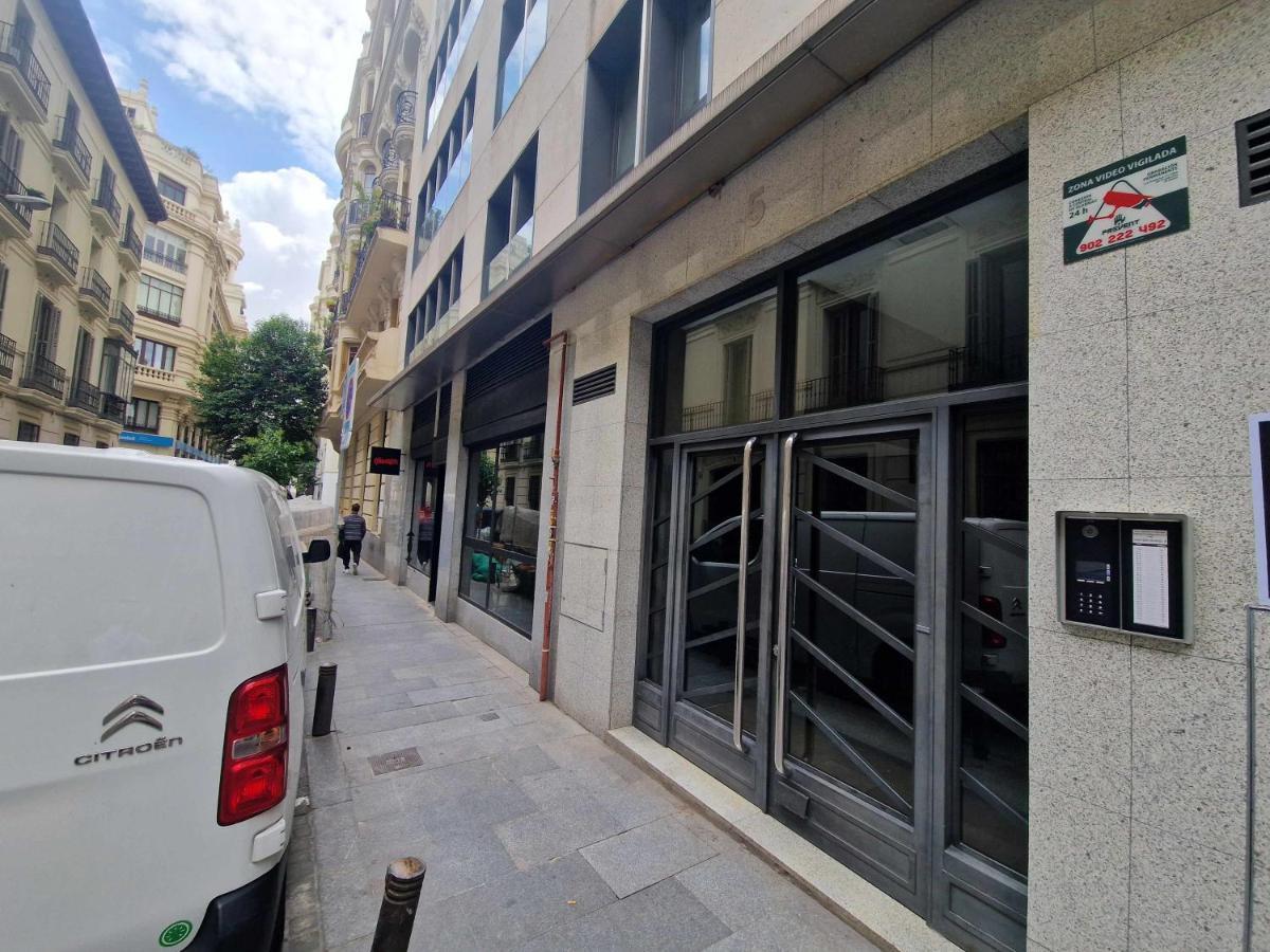 Estupendo Estudio En Pleno Centro De Madrid Appartement Buitenkant foto